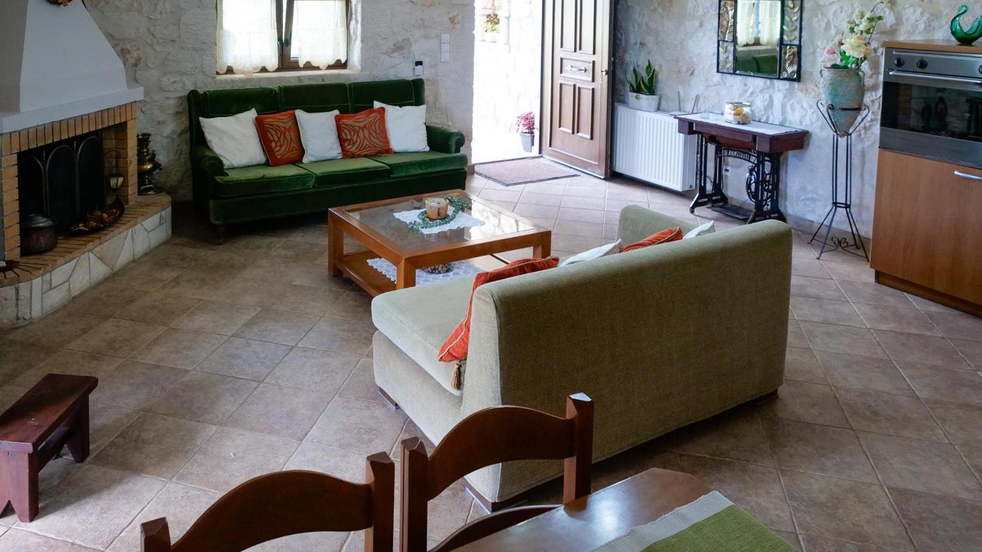 Fterini Apartments Sterna & Alletri Agios Leon 외부 사진
