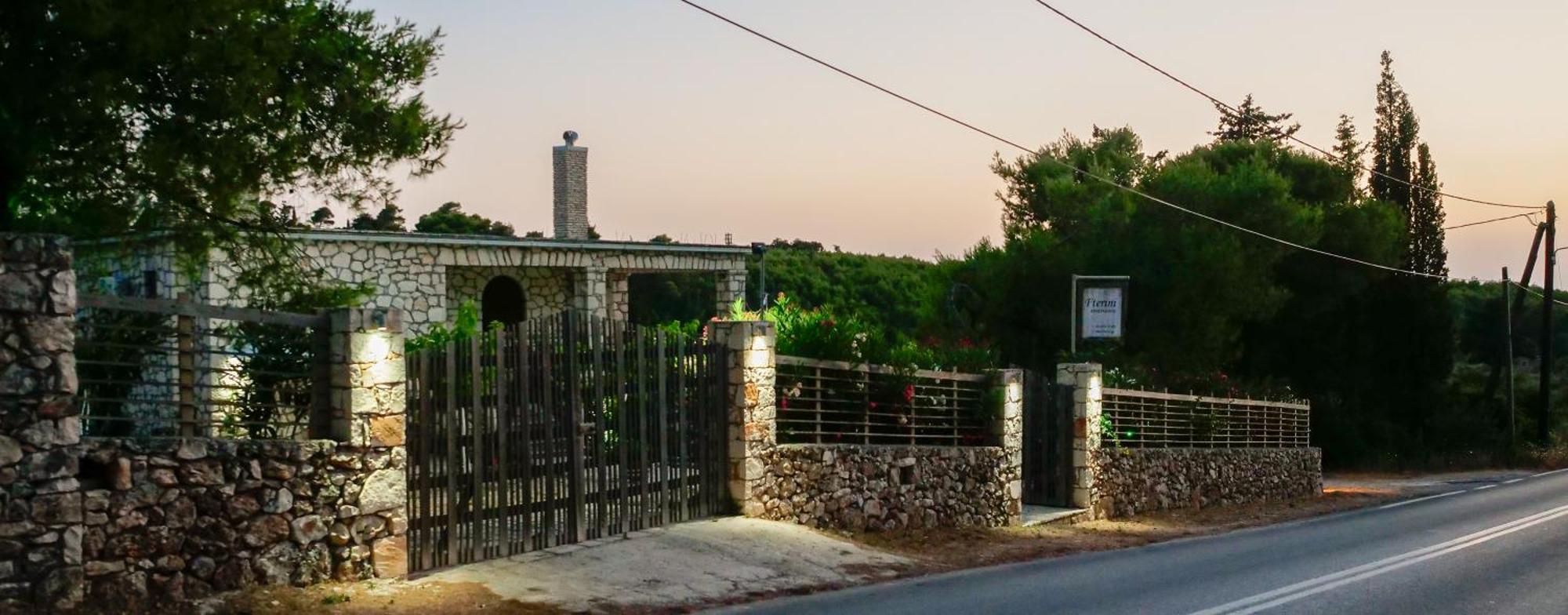 Fterini Apartments Sterna & Alletri Agios Leon 외부 사진